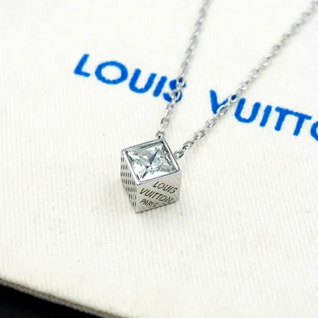 Louis Vuitton Square-Cut Crystal Pendant Necklace 6
