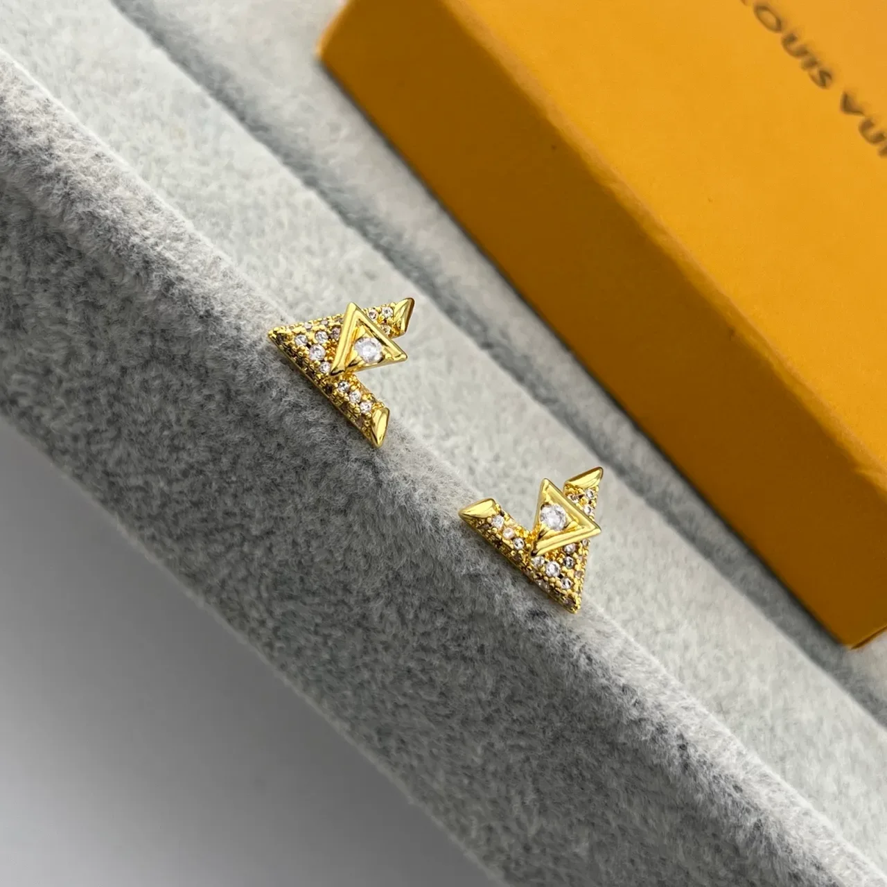 Louis Vuitton V-Motif Pavé Crystal Stud Earrings 4