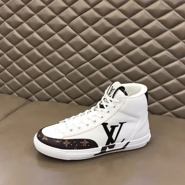 Louis Vuitton White Black हाई-टॉप लेदार এবং মোনোগ্রাম ক্যানভাস লाइফस्टাইল স্নিকার্স 5