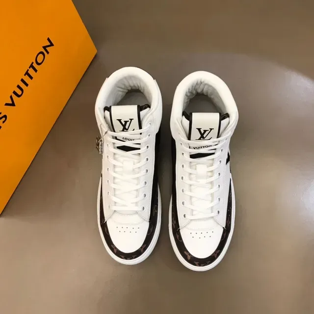 Louis Vuitton White Black हाई-टॉप लेदार এবং মোনোগ্রাম ক্যানভাস লाइফस्टাইল স্নিকার্স 8