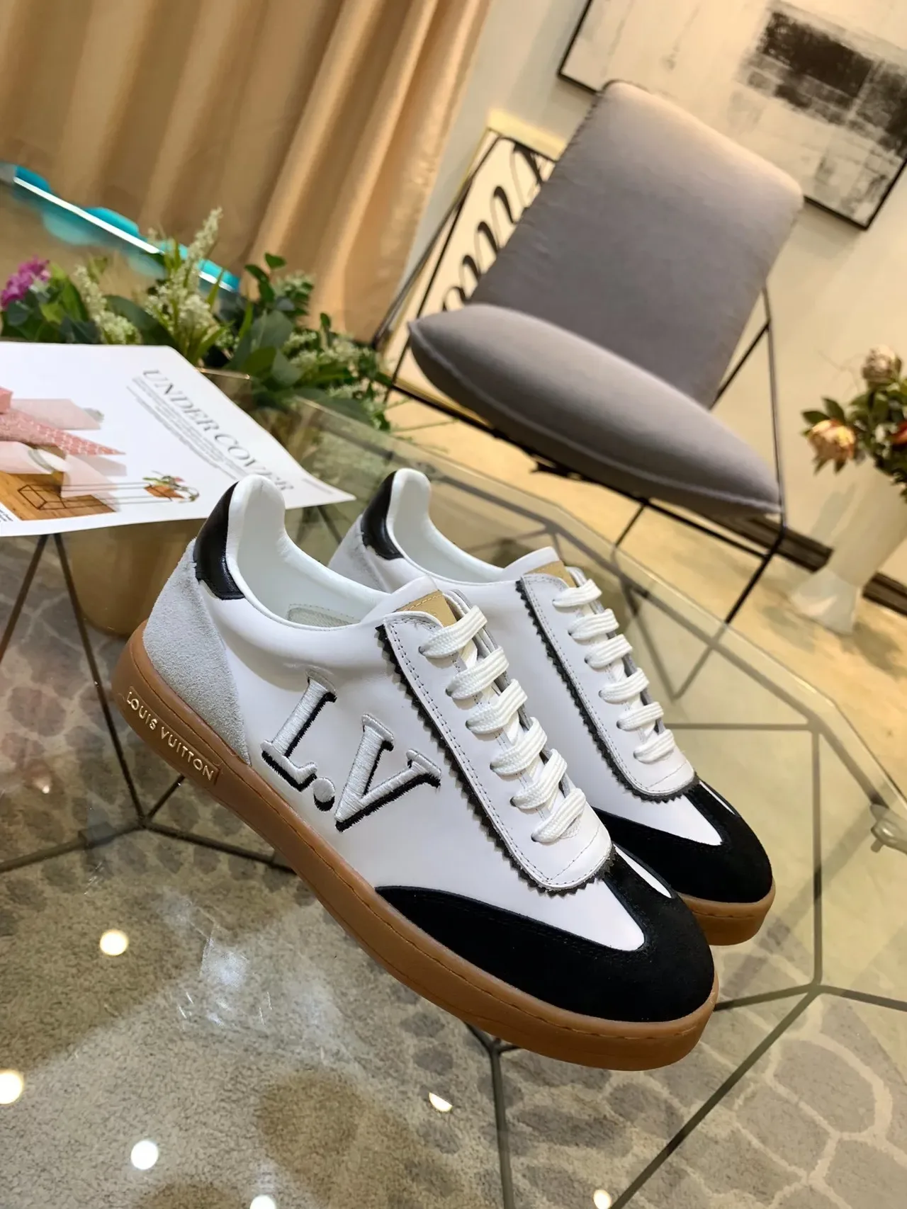 Louis Vuitton White Black Monogram-Embroidered Two-Tone Leather-Suede Lifestyle Sneakers 2