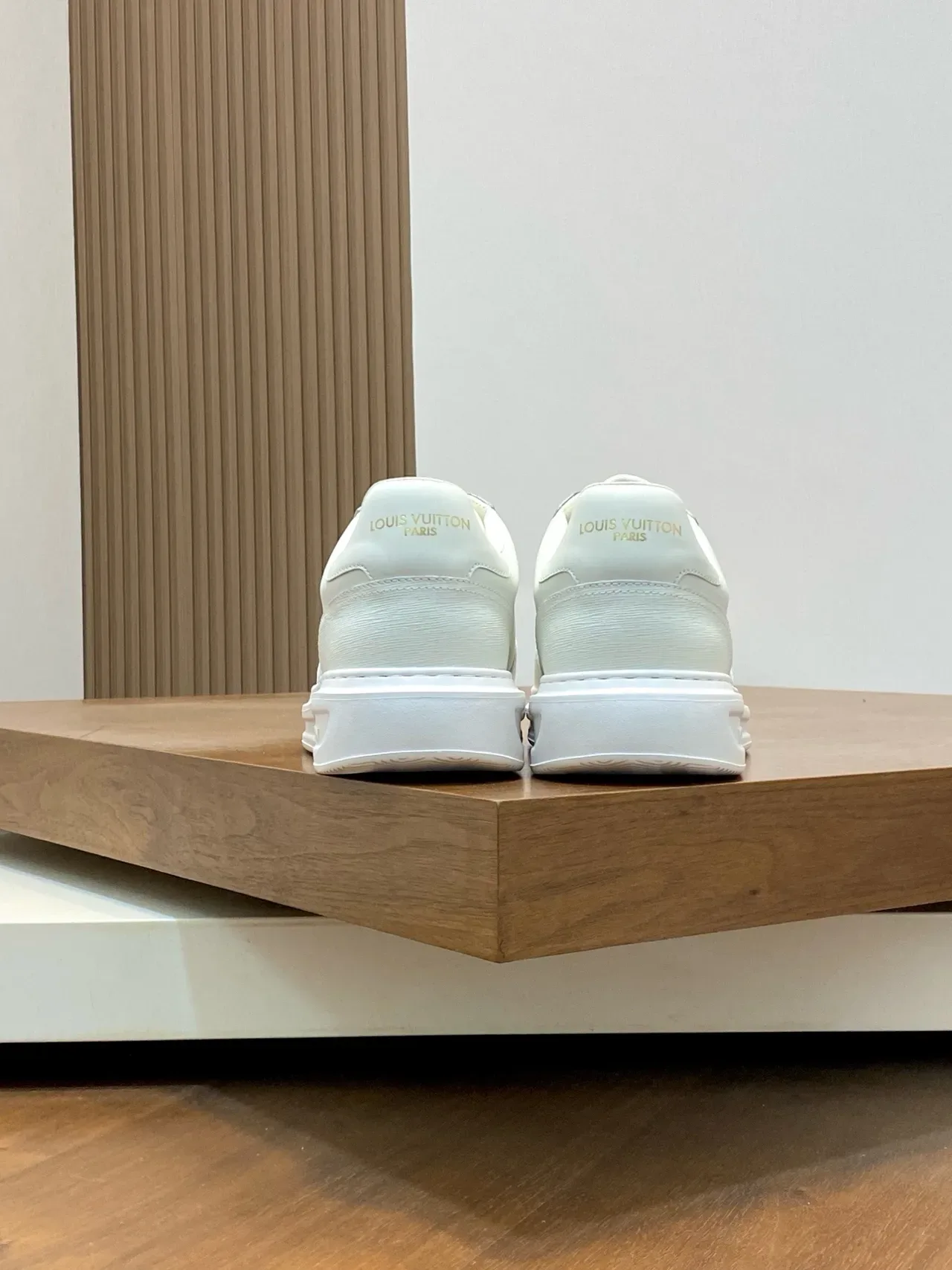 Louis Vuitton White Gold Low-Top Monochrome Lifestyle Sneakers 3