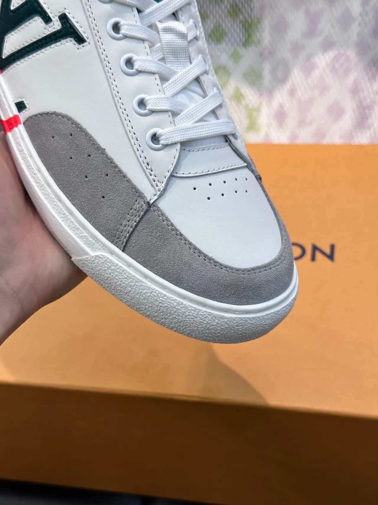 Louis Vuitton White Gray Low-Top Leather-Suede Hybrid Lifestyle Sneakers 7