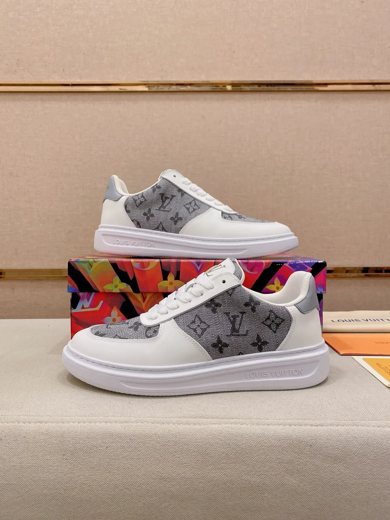 Louis Vuitton White Gray Monogram Textile Panel Leather Toe Cap Lifestyle Sneakers 7