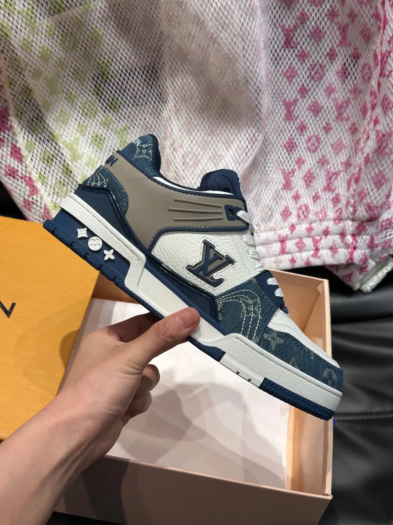 Louis Vuitton White Navy Monogrammed Side Stripe Perforated Leather Toe Lifestyle Sneakers 5