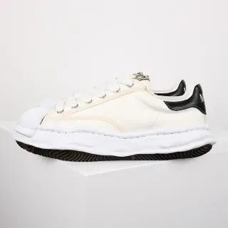 Maison Margiela Beige Black Layered Stitched Midsole Ruched Toe Cap Lifestyle Sneakers