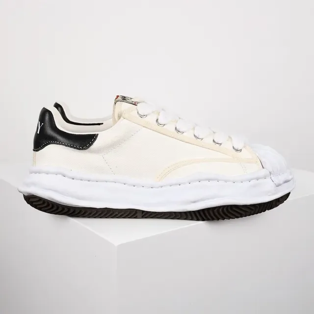 Maison Margiela Beige Black Layered Stitched Midsole Ruched Toe Cap Lifestyle Sneakers 3