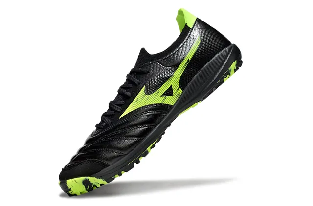 Mizuno Black Green Low-Cut Synthetic-Leather Upper Turf Soccer Shoes 3