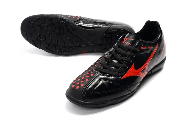 Mizuno Noir Rouge Bas-Coupé Haut Synthétique Semelle en Caoutchouc Moulé Chaussures de Football Intérieur 15