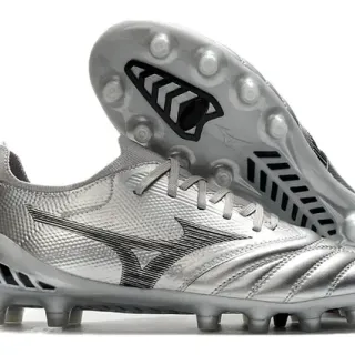Mizuno Silver Black Metallic Synthetic Upper Wave Logo Firm-Ground Soccer Shoes