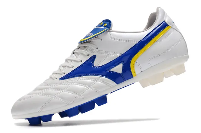 Mizuno Chaussures de Football Blanc Bleu Cuir Quilté avec Logo Wave en Terrain Ferme 7