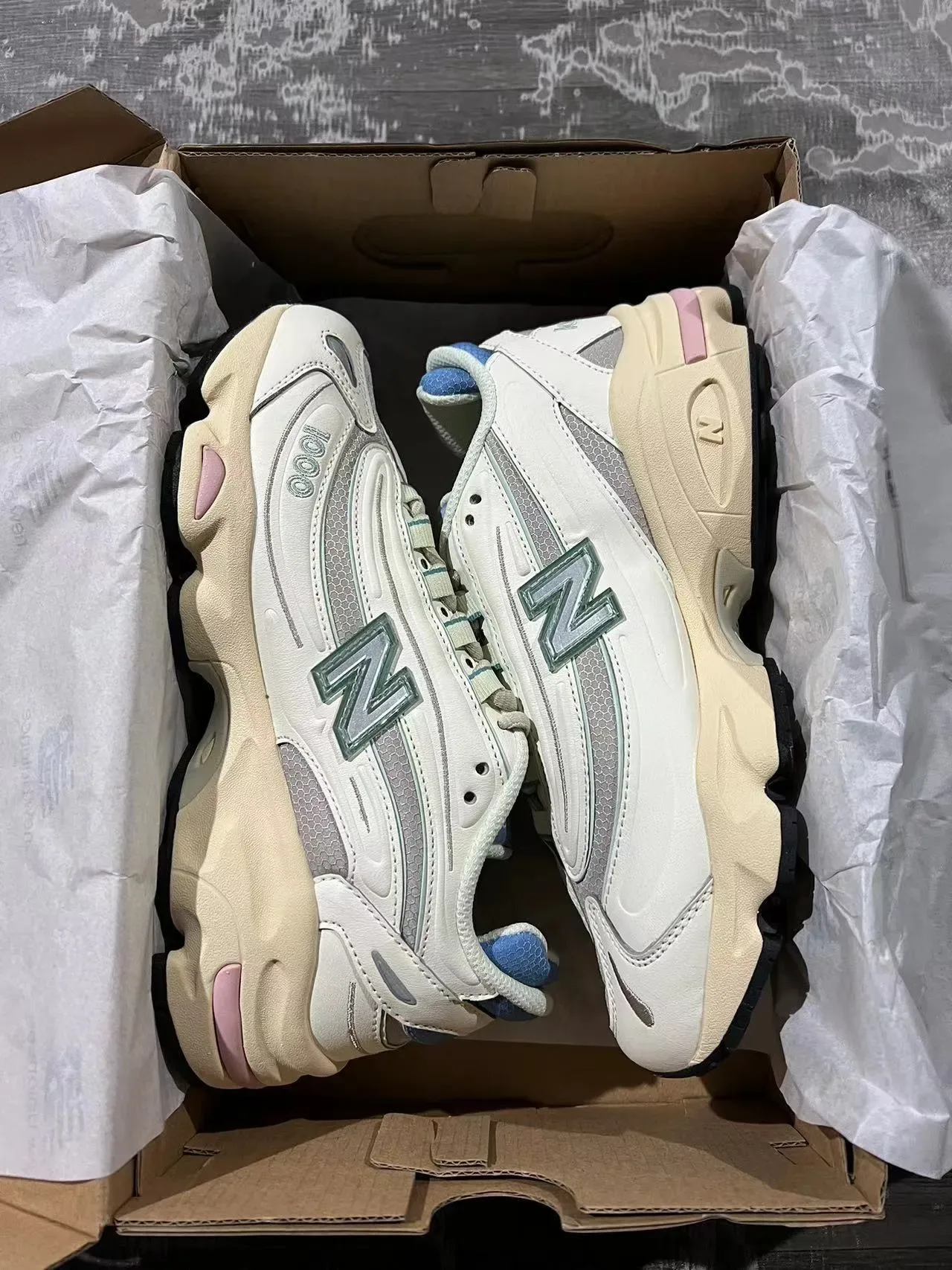 New Balance 1000 Beige Blue Courseur Rétro Chaussures Chunky Constructions De Cage Multicouche 9