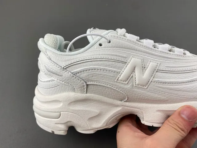 New Balance 1000 أحذية سنيكرز أبيض أحادي اللون سميكة 3