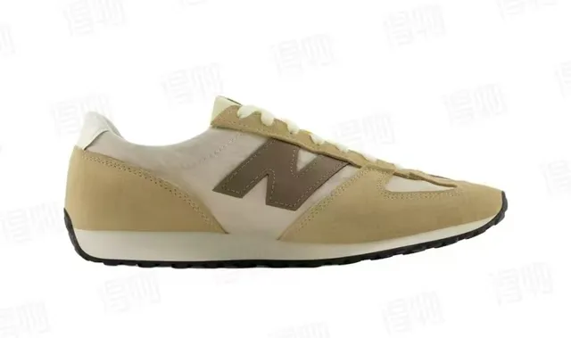 New Balance 327 Beige and Brown Baskets lifestyle 7