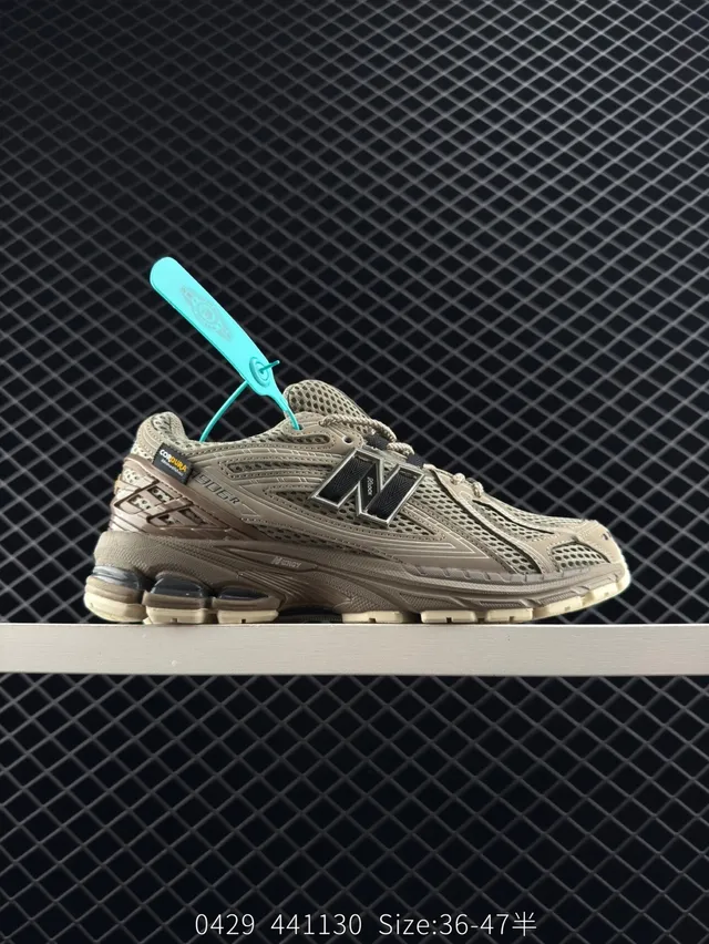 New Balance 441130 بيج أسود شبكي و اصطناعي أعلى midsole منحوت حذاء كاجوال سميك 7