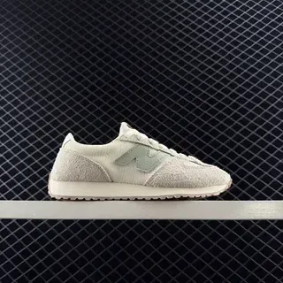 New Balance 471 Beige Green Retro Runner Silhouette Textured Knit And Suede Upper Lifestyle Sneakers