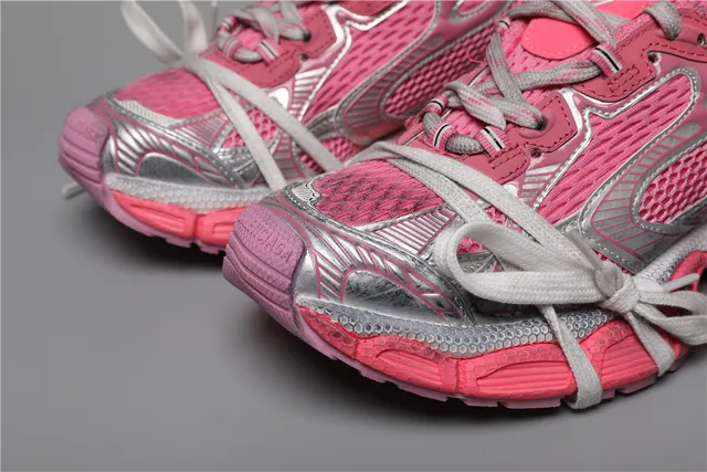 New Balance 860 Chaussures de running rose blanc avec upper en maille supérieure et overlays de cage synthétique 4