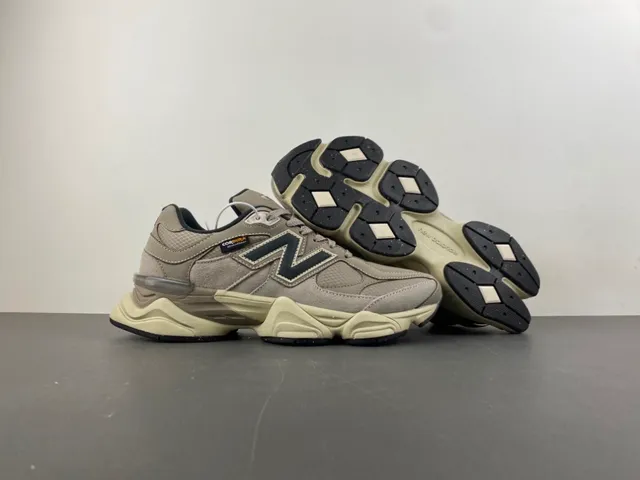 New Balance 9060 بيج أسود تشونكي سنيكرز 12