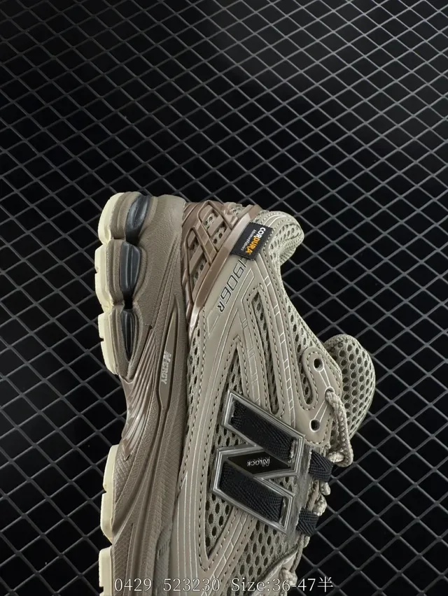 New Balance 9060 Beige Black مستوحى من الرجعية شبكي وصناعي أعلى أحذية رياضية للأسلوب الحياة 4