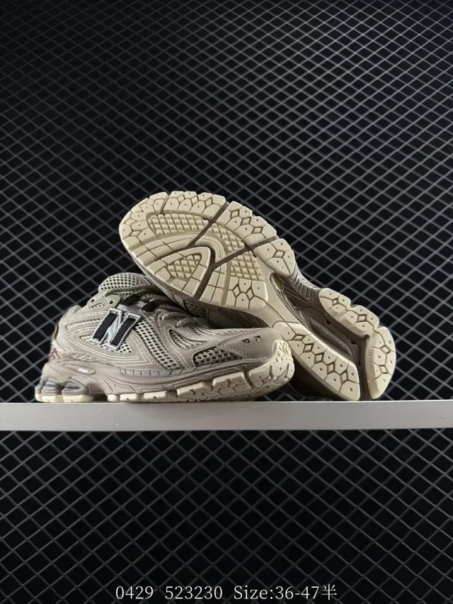 New Balance 9060 Beige Black مستوحى من الرجعية شبكي وصناعي أعلى أحذية رياضية للأسلوب الحياة 5