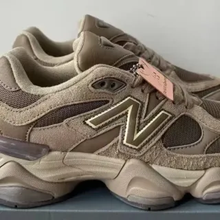 New Balance 9060 بيج توب تشونكي سنيكرز
