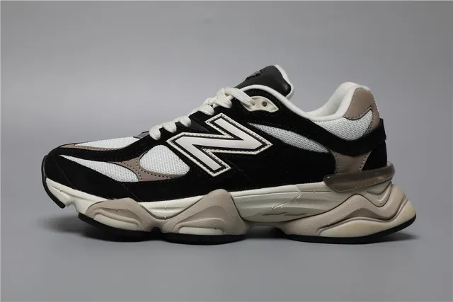 New Balance 9060 noir blanc beige baskets chunky 9