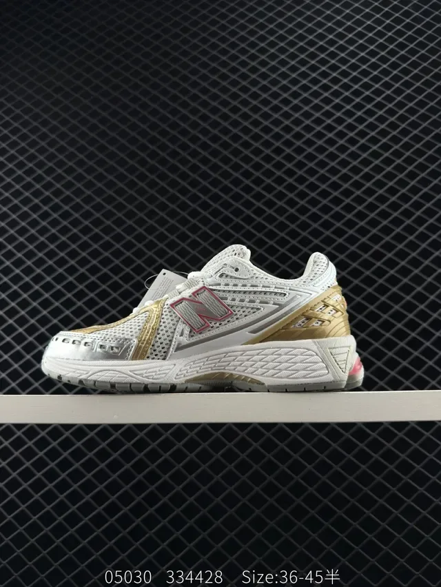 New Balance 9060 Sneakers Lifestyle Blanc Doré Rose 4