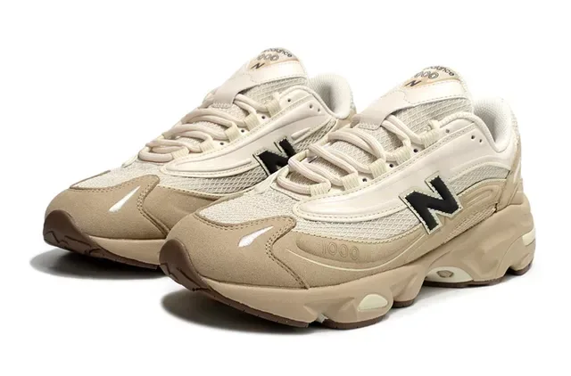New Balance Sneakers Chunky Beige et Brown avec Suela Médiane, Upper Mixta Suede et Mesh 2