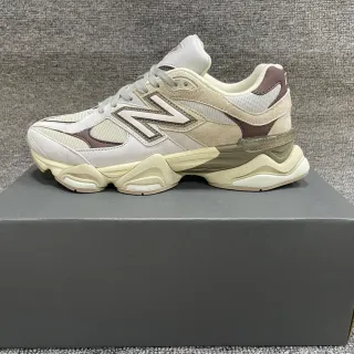 New Balance Beige Brown Sole Mixed-Material Upper Chunky Sneakers