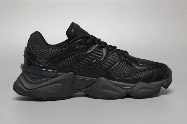 New Balance काला भूरा एक रंग परतदार जाली और सिंथेटिक ऊपरी जीवनशैली स्नीकर 8