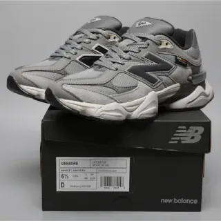 New Balance Gray Black Chunky Sculpted Midsole Layered Mesh And Synthetic Upper Lifestyle Sneakers