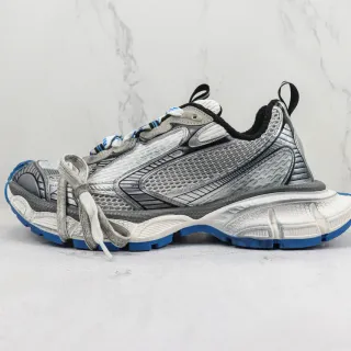 New Balance Gray Blue Platform Sole Mesh And Synthetic Overlay Construction Chunky Sneakers