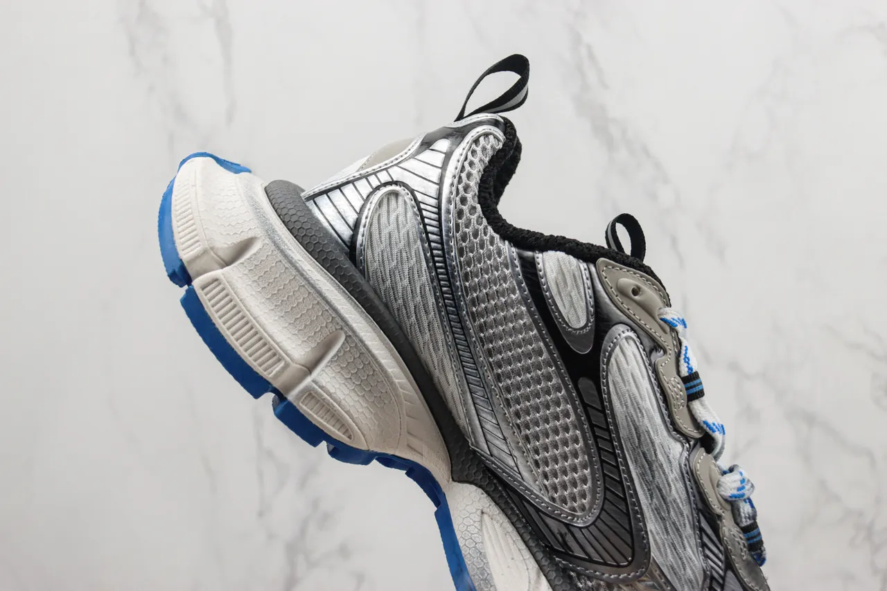 New Balance Gris Bleu Semelle Plateforme Maille Et Construction De Superposition Synthétique Baskets Chunky 5