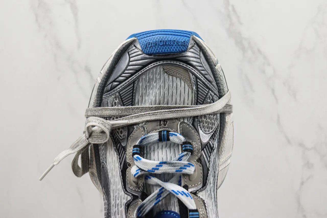 New Balance Gris Bleu Semelle Plateforme Maille Et Construction De Superposition Synthétique Baskets Chunky 6