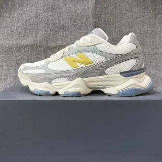 New Balance ग्रे येलो मिडसोल मेश और सिंथेटिक ओवरले चंकी स्नीकर्स
