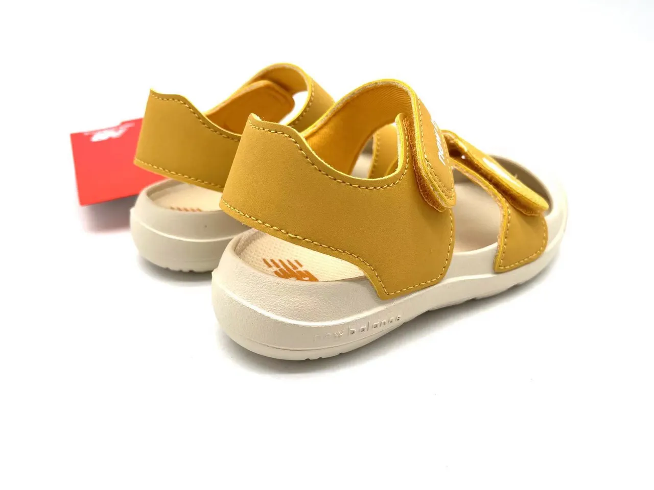 New Balance Enfants à deux sangles Velcro doigt fermé Sandales Casual 12