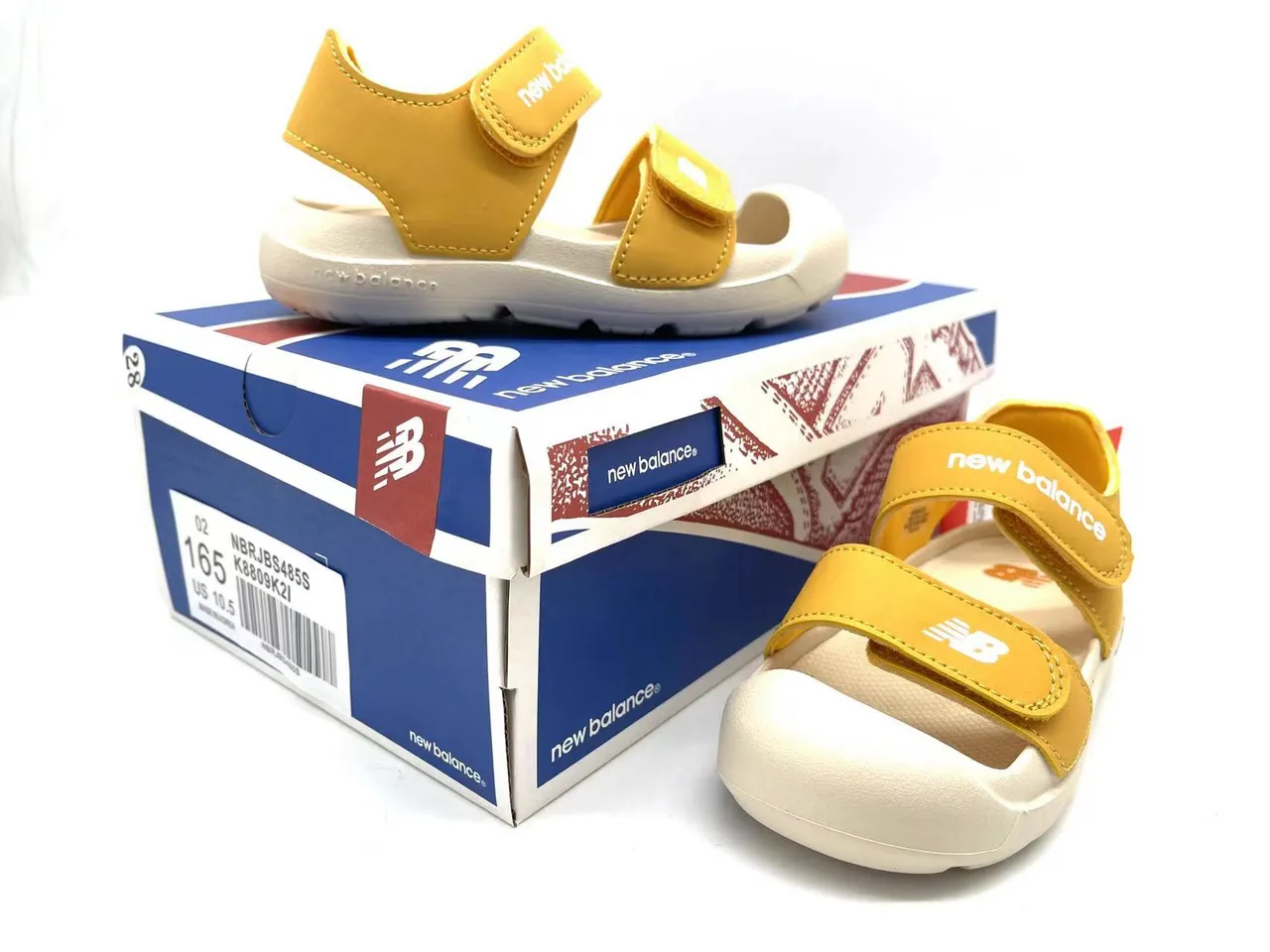 New Balance Enfants à deux sangles Velcro doigt fermé Sandales Casual 14