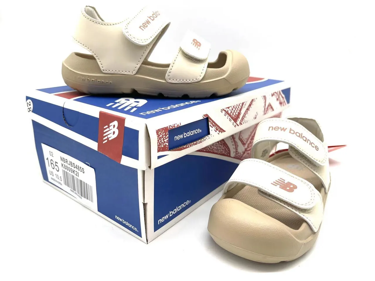 New Balance Enfants à deux sangles Velcro doigt fermé Sandales Casual 19
