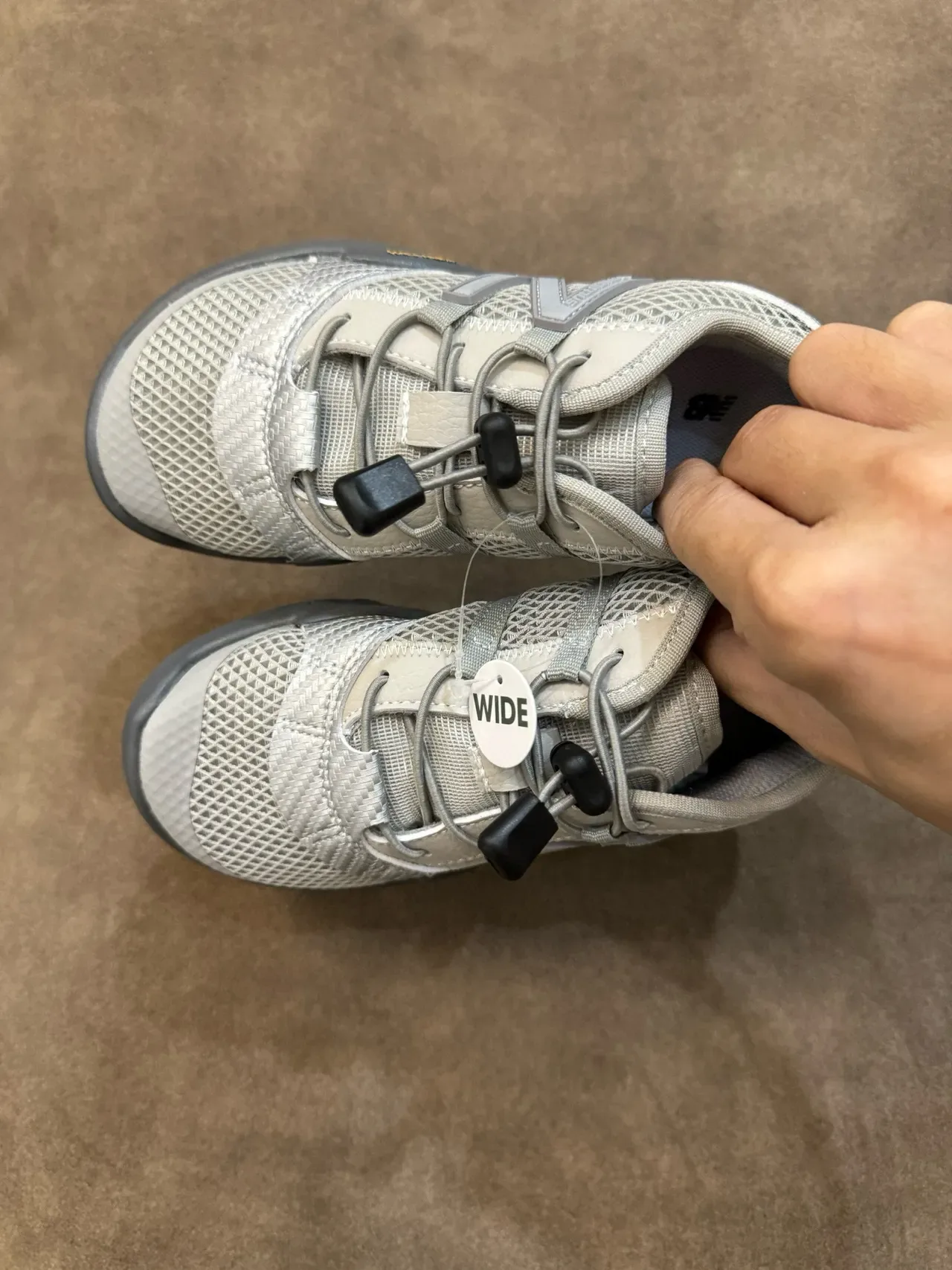 New Balance Minimus Baskets Lifestyle Noir Blanc en Maille 13
