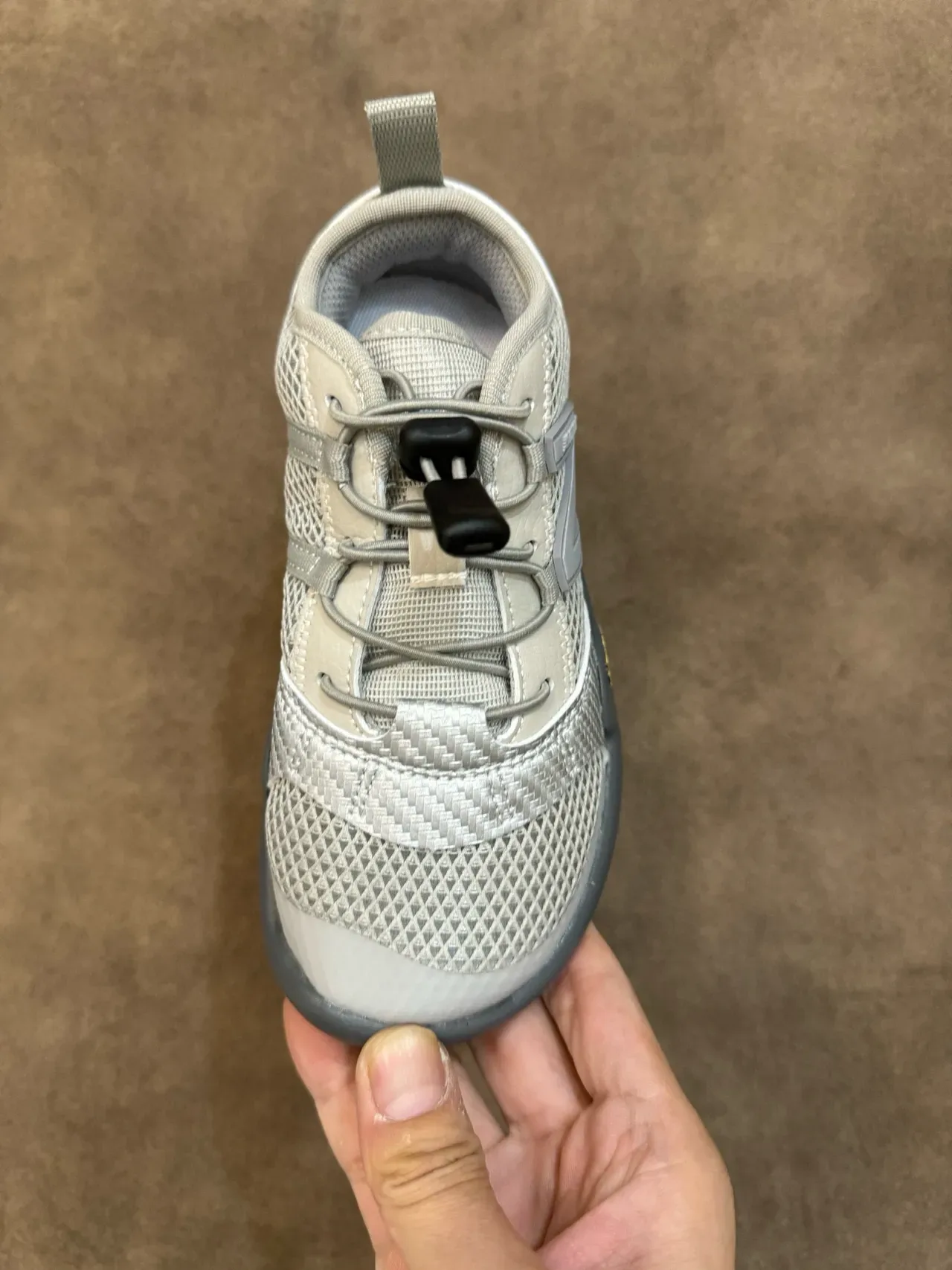 New Balance Minimus Baskets Lifestyle Noir Blanc en Maille 16