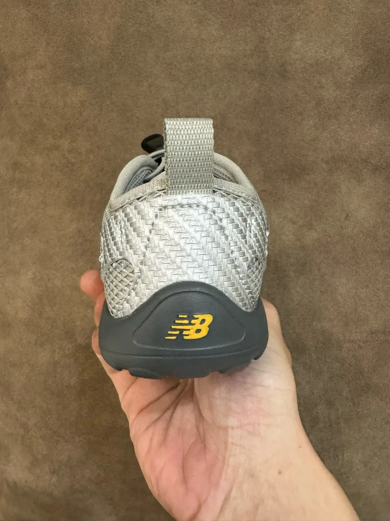 New Balance Minimus Baskets Lifestyle Noir Blanc en Maille 19