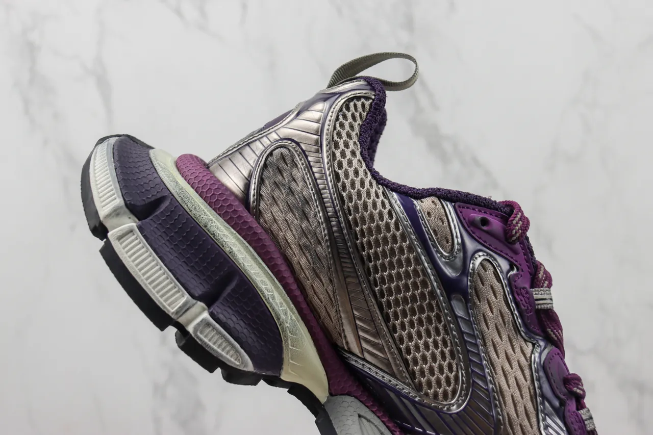 New Balance Tênis Chunky com Upper de Malha e Sintético em Camadas, Midsole Escultada Multi-Tons, Cor Roxo Cinza 5