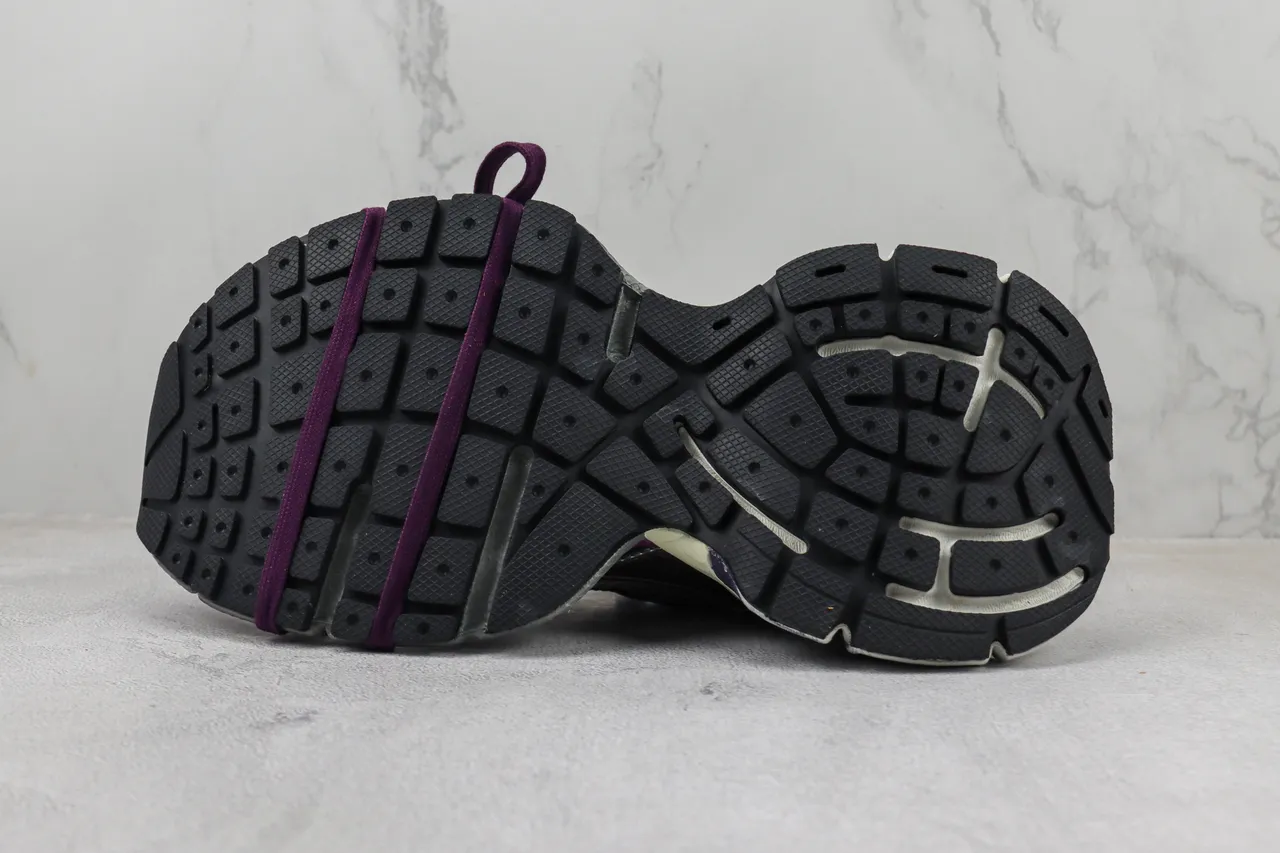 New Balance Tênis Chunky com Upper de Malha e Sintético em Camadas, Midsole Escultada Multi-Tons, Cor Roxo Cinza 8