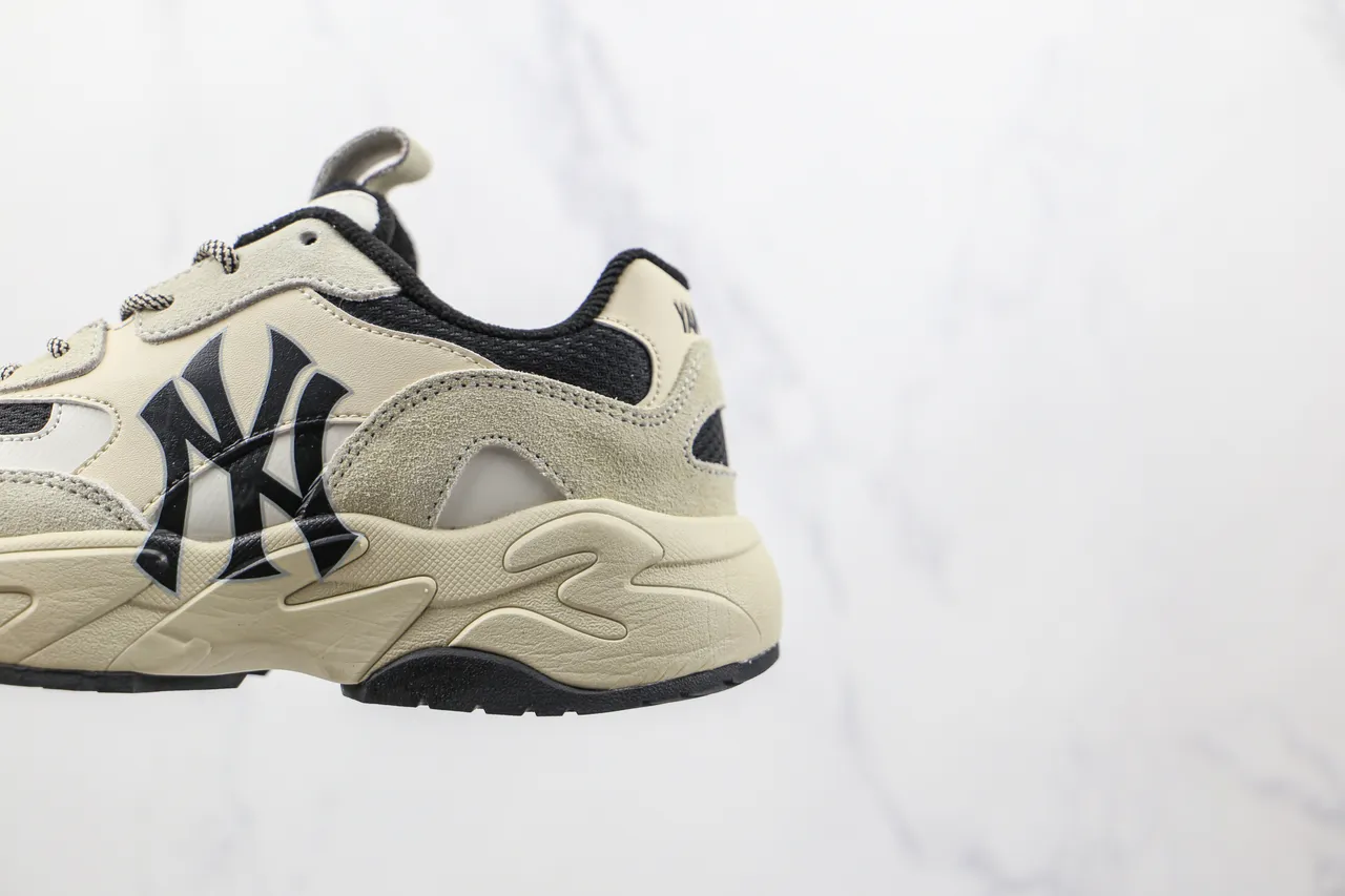 New Era Chunky Runner Beige Noir Silhouette Oversized NY Logo Chunky Sneakers 7