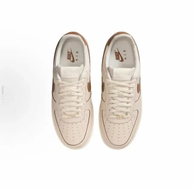Nike Air Force 1 Beige and Brown Lifestyle Sneakers 4