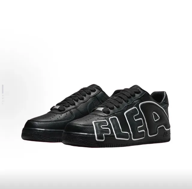 Nike Air Force 1 Noir Blanc Cuir Supérieur Lettres Surélevées Oversized Sneakers Lifestyle 4