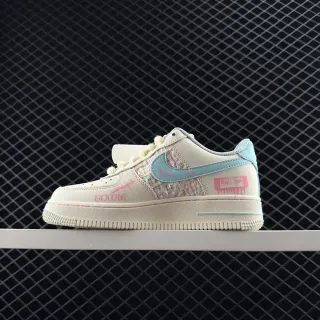 नाइक Air Force 1 Low बीज नीला गुलाबी ग्राफिटी लाइफस्टाइल स्नीकर