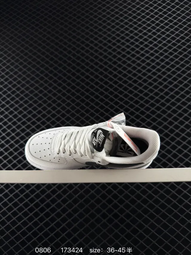 Nike Air Force 1 White and Black Lifestyle Sneakers 4