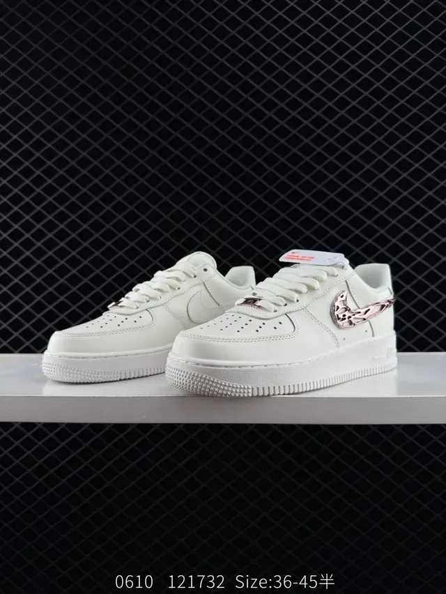 Nike Air Force 1 White Silver Deconstructed Swoosh Lifestyle Sneakers 3