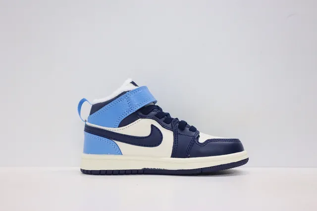 Nike Air Jordan 1 Black White Basketball Shoes 20
